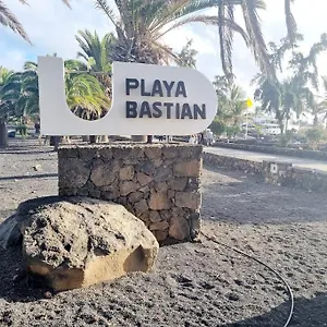  Apartamento Playa Bastian First Line Of The Sea